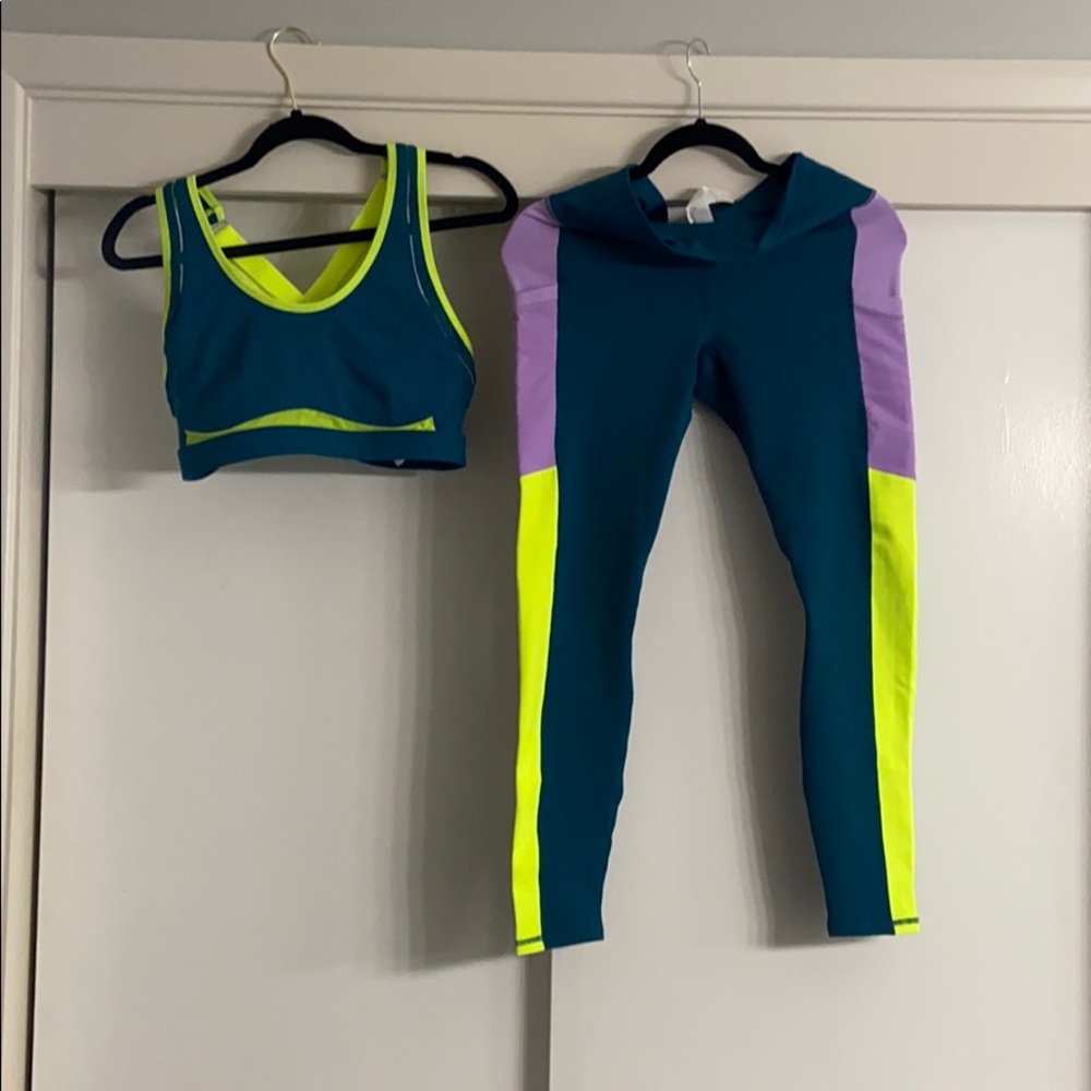 Fabletics 2- piece outfit